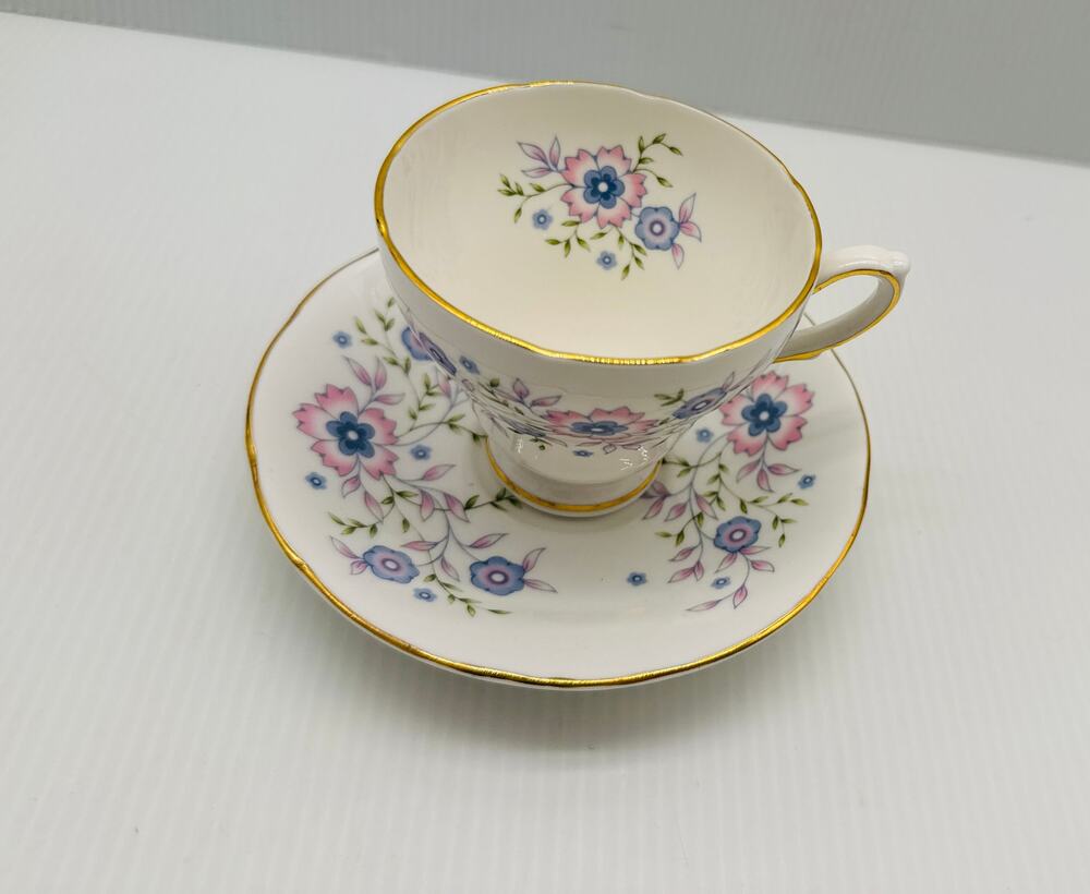 Vintage 1974 Avon Blue Blossoms Bone China Teacup & Saucer Set Made in England